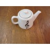 THEIERE EN PORCELAINE DE LIMOGES POUR 1 PERSONNE