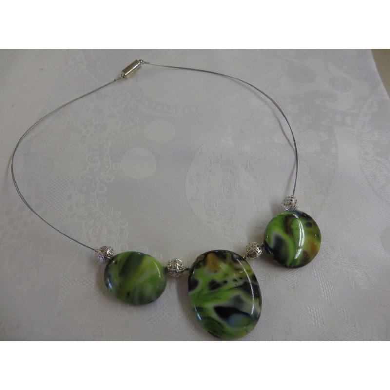 collier en verre de murano  avec 3 médaillons long 45cm